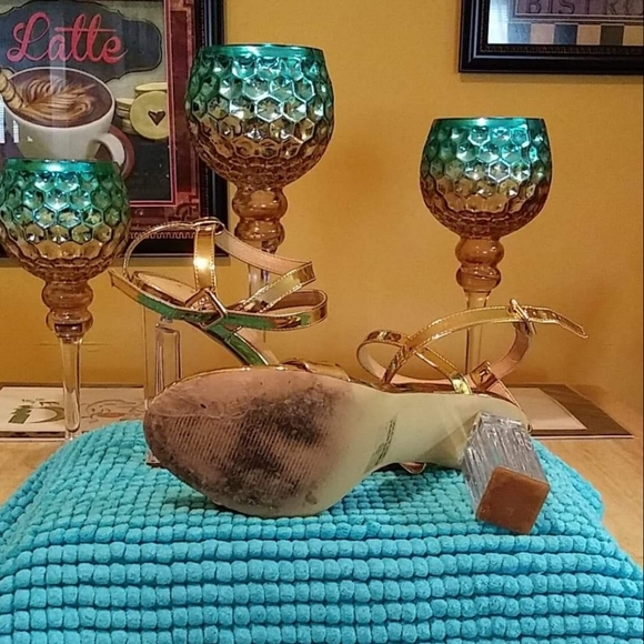 Shoes! - Picture 2 of 2